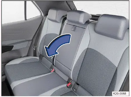 Volkswagen ID.4 hintere Mittelarmlehne ausklappen und nutzen